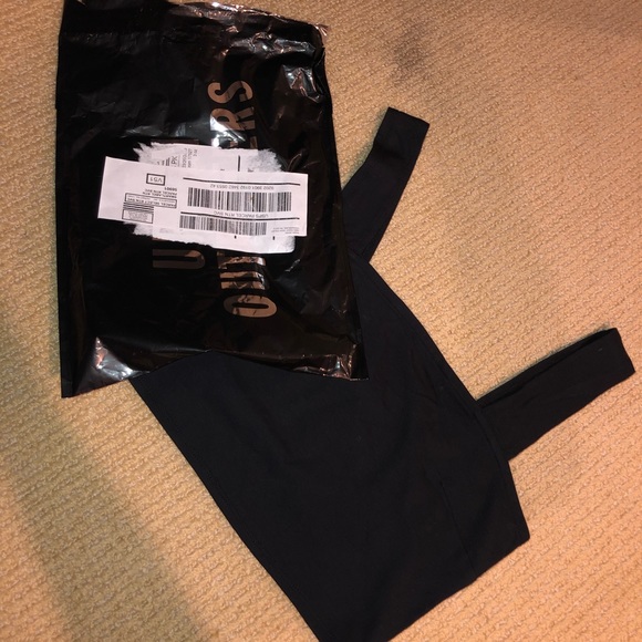 Urban Outfitters Gal Cropped Tank Top - Picture 3 of 4